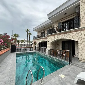 Apart Otel Yalcinkaya Tas